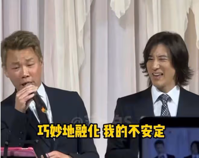 王力宏陶喆參加婚禮,兩人罕見同框炫歌技,被網友吐槽不吉利