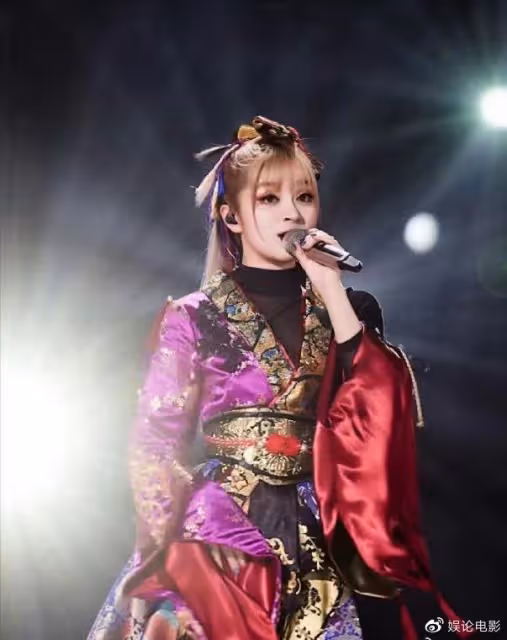 網曝浪姐4三公分組,只剩下24位姐姐走了9位,吳倩李彩樺等被淘汰