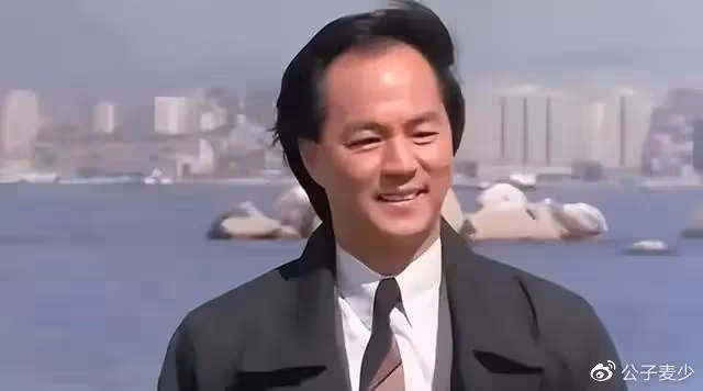 年輕時英俊帥氣,老了卻「丑得」不忍直視,這3位男星太可惜了