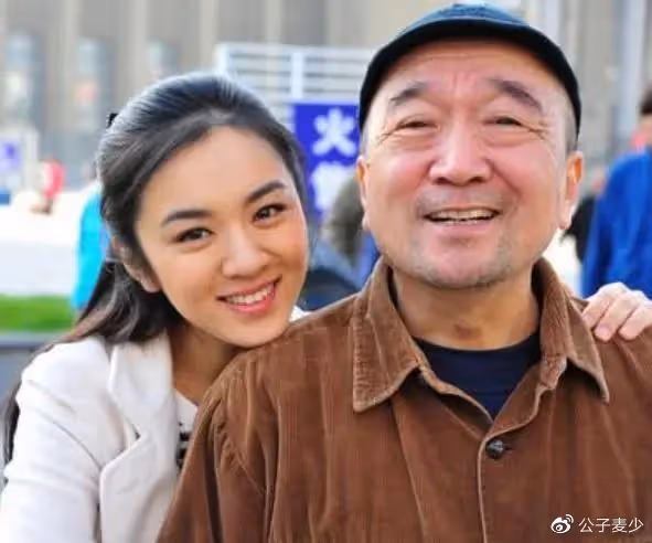 李保田兒子精神狀態引擔憂!渾身紋身在家亂蹦,被網友嘲笑有個好爹