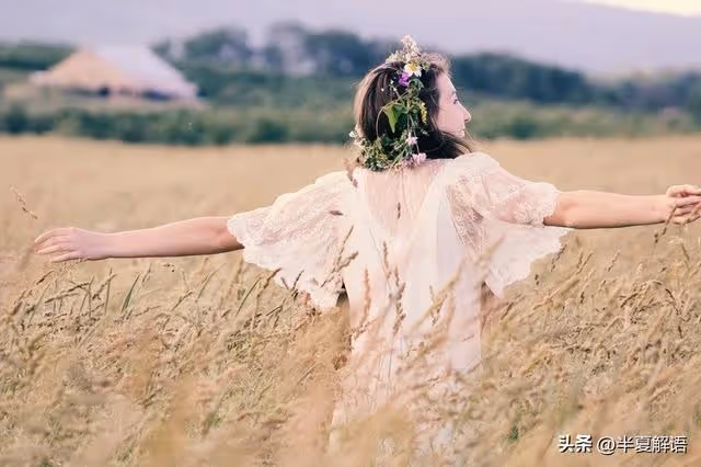 兒媳要求婆婆上交工資卡，招待老姐妹一次後，婆婆掛失工資卡走人