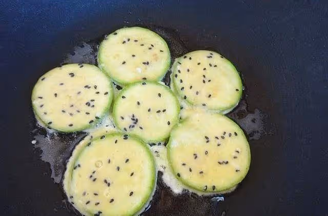 減脂期的晚餐吃它,不僅能幫助減肥,還能補鈣潤膚,別再挨餓啦!