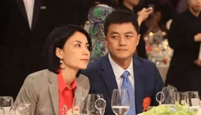 李亞鵬實慘！北京小院被剷平，急得額頭鼓包，網友：都是自作自受！