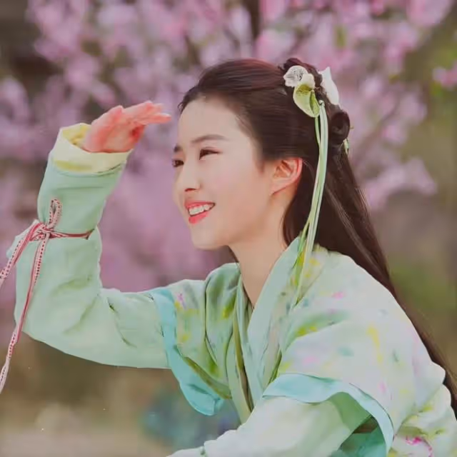 劉亦菲曾被韓國女生欺負的事登上熱搜,網友:美國人被打關我啥事