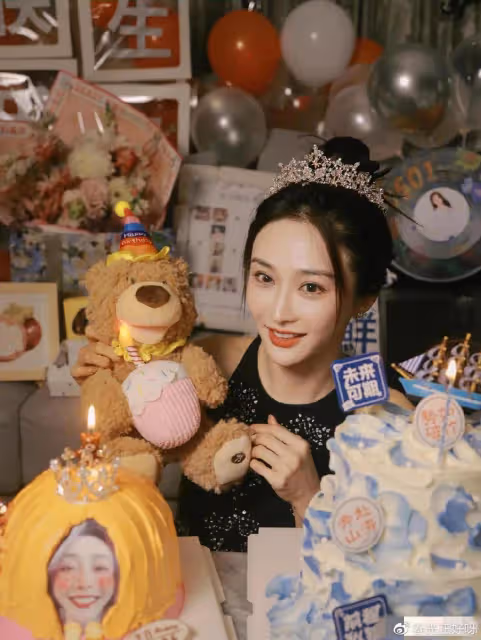 浪姐作精陳冰,被稱麥門公主,背景權勢滔天,連芒果台都要給面子