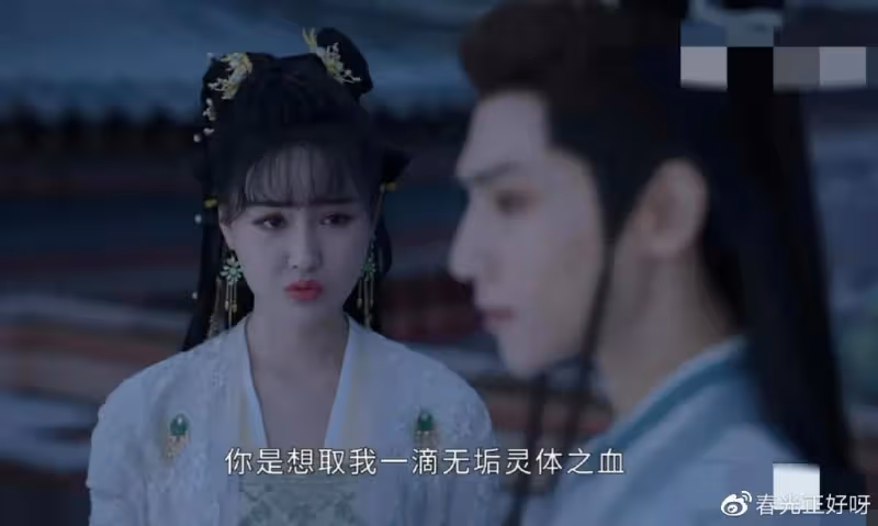 熱度未蹭到反被嘲,於正女演員酷似鄭爽,口型奇怪氣質一言難盡!