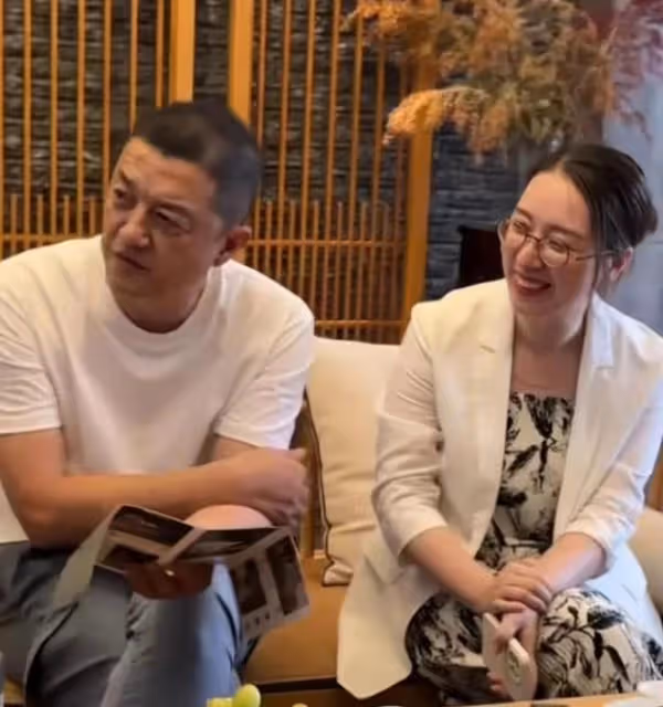 演員胡軍向李亞鵬道歉，不該在張紀中面前揍你，這是個很大的誤會