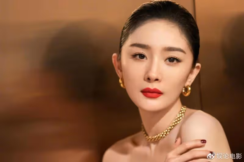 人間清醒,楊冪說演員首要任務是角色塑造,讓爭番位的演員臉紅
