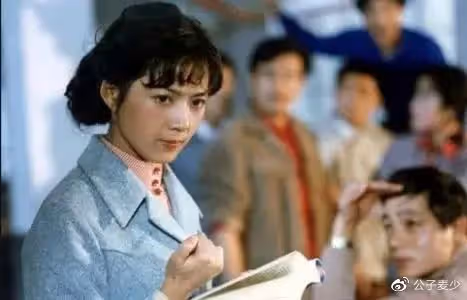80年代美女演員龔雪:因流氓案斷送演藝生涯,遠走美國後現狀怎樣