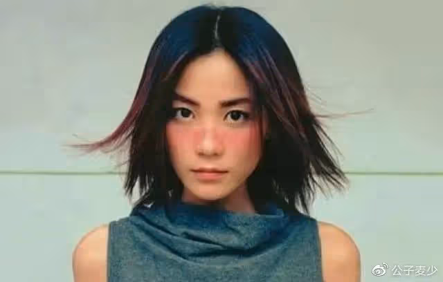 他軟飯吃得香,5個前任一個比一個有錢,離婚後還不忘吸前妻的血