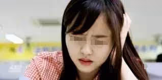 妻子在坐月子!丈夫即然主動要分房睡,半夜不經意「經過妻子臥室」丈夫含淚報警