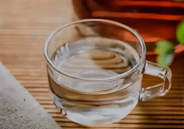 喝水後一直小便的人,與半天不去廁所的人,誰更健康呢?早知早好!