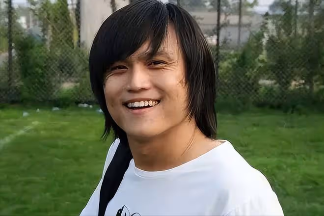 宋佳:因事業放棄陳龍,因婚姻放棄張黎,如今與黃少峰長相廝守