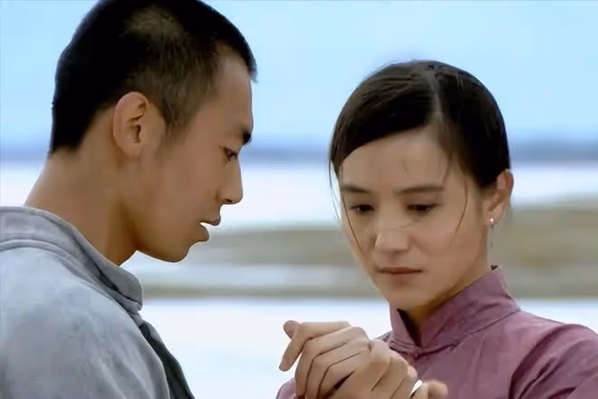 宋佳:因事業放棄陳龍,因婚姻放棄張黎,如今與黃少峰長相廝守