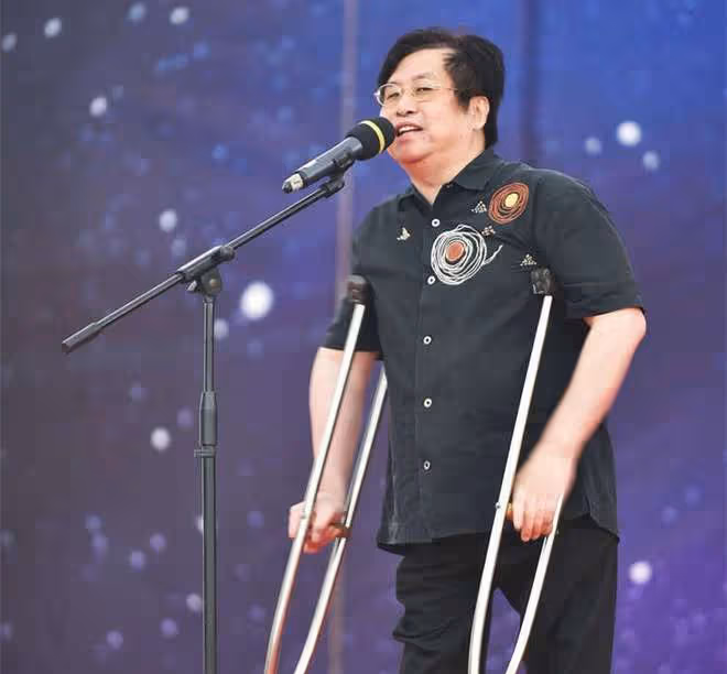 61歲鄭智化被富婆出價22萬邀約飯局！調侃錢太少，自嘲年老色衰