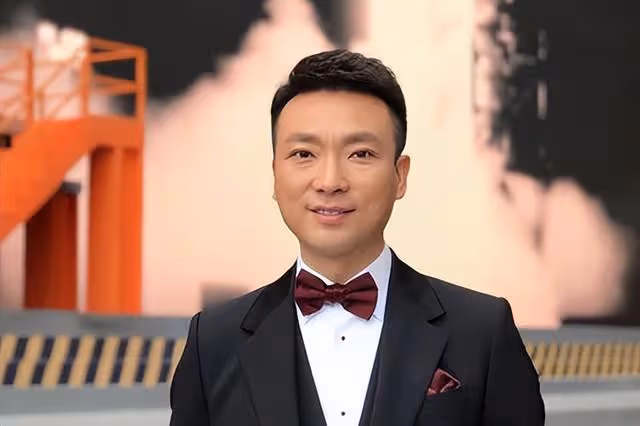 兩位最熟悉的著名央視主持人,原來是夫妻關係,隱藏的太深了!
