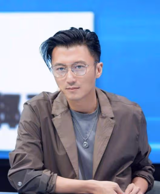 中年男人：勸你儘量別留這3種「髮型」，顯老油膩，顏值高也白搭