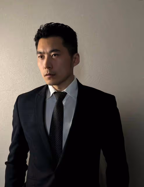 中年男人：勸你儘量別留這3種「髮型」，顯老油膩，顏值高也白搭