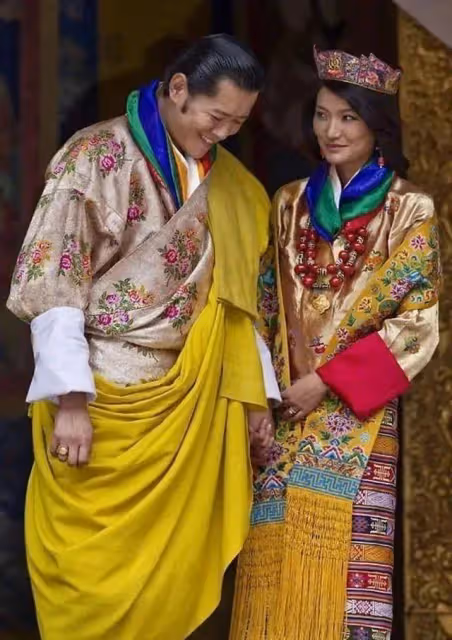7歲定下婚約,卻掉入設置好的陷阱,不丹王后佩瑪比黛安娜更冷靜