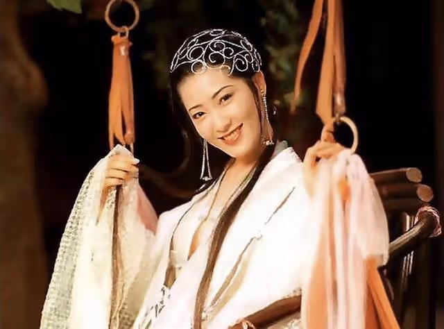 台灣知名女星抗癌成功,罕見露面有望復出,與富商戀愛22年不結婚