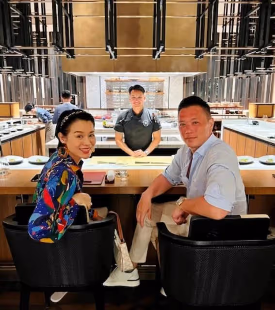 富貴!TVB前知名女星內地賺得盆滿缽滿,戴百萬名表與老公游世界