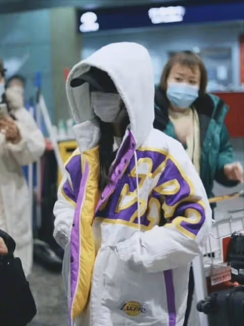 譚松韻帽子篇 : 她無論是戴著什麼帽子,都讓人愛不釋手!