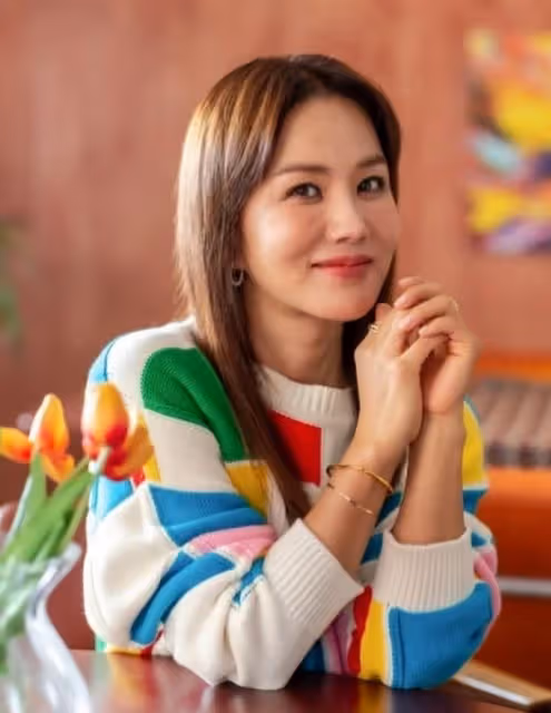黑馬韓劇《車貞淑醫生》收視狂升,主演嚴正化曾是性感女王,號稱韓國瑪丹娜