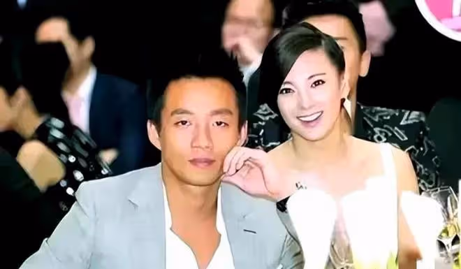 汪小菲：新女友被曝光，長相酷似舊愛張雨綺，卻被張穎穎無情嘲諷