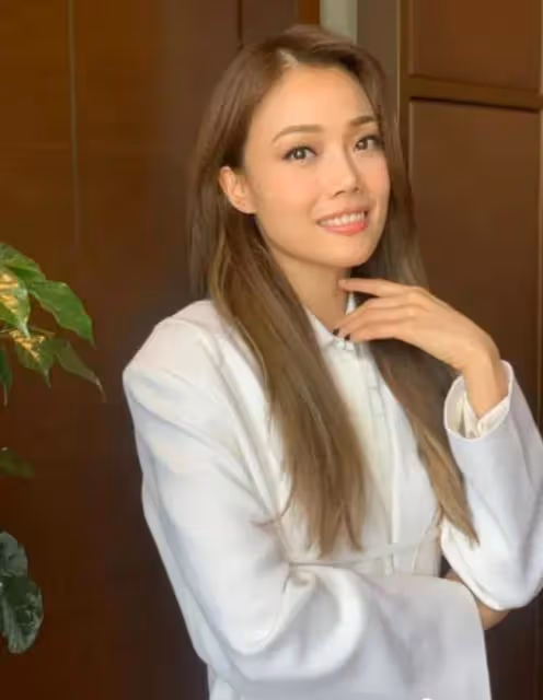 真敢穿！容祖兒演唱會大尺度露肉穿搭引網友瘋狂吐槽