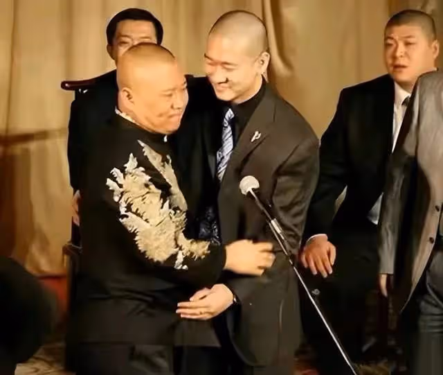 郭德綱回應曹雲金直播說相聲,稱說不好讓平台限流,被指肚量小