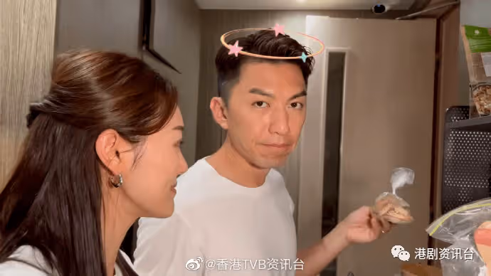 TVB當紅男星做Pizza曝光逾6千萬豪宅!開放式廚房勁闊落客廳有小型電影院