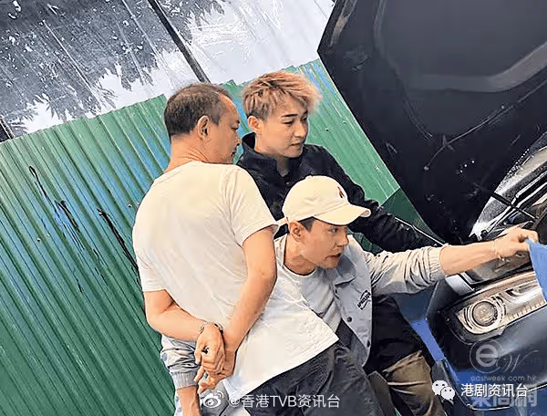 與圈外女友甜蜜放閃!入行12年TVB小鮮肉要上位?