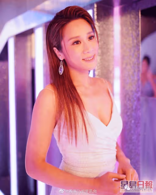 張嘉兒6歲長女愈大愈靚撞樣陳茵媺!曾被封「豬扒港姐」嫁豪門成千億闊太