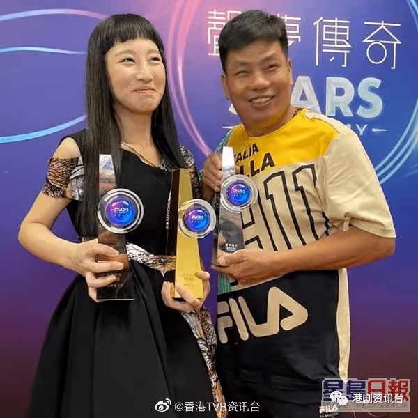 炎明熹現身入境處疑換成人身份證!素顏真面目曝光激似真人版「小雲」