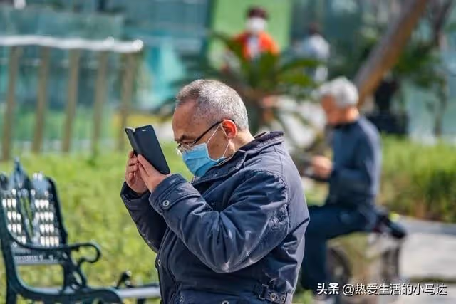 我64歲,供兒子讀博士負債30萬後,如今拒絕再為他買房,有錯嗎?