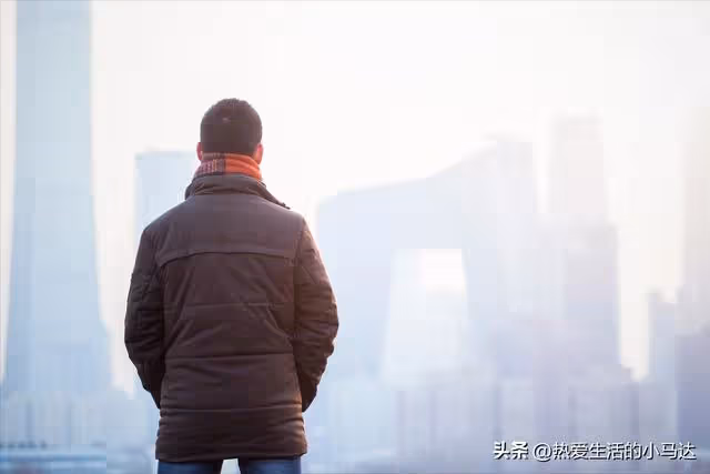 陪父親去了3次醫院,我從擔心到憤怒後,才發現他的病並不是病