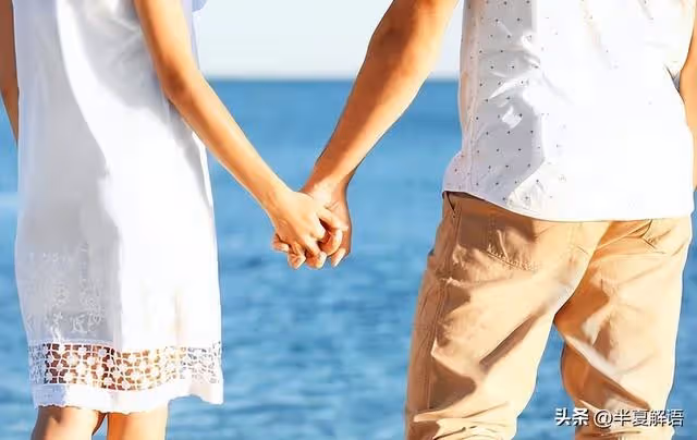 小叔躺平不工作,婆婆讓大兒子每月給5千,大兒媳:你扶貧咱就離