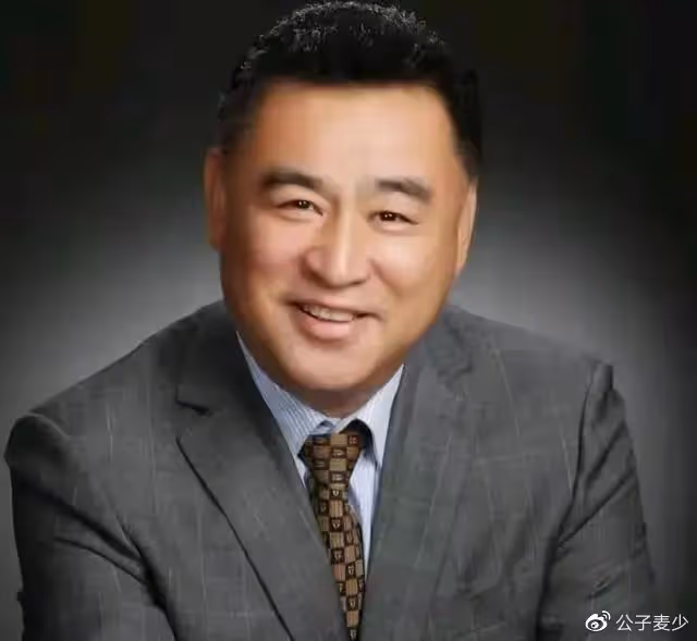 央視張宏民被遼寧大媽逼婚!視頻里大喊老公未果,他不結婚被人質疑