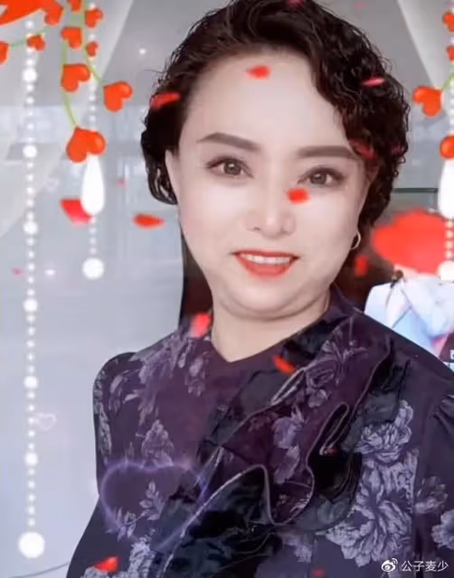 央視張宏民被遼寧大媽逼婚!視頻里大喊老公未果,他不結婚被人質疑