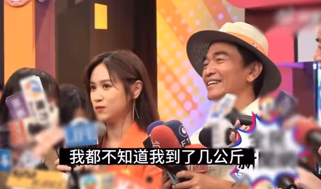 吳宗憲滿臉猥瑣調侃女兒上圍變豐滿，吳姍儒滿臉厭惡：我是你女兒