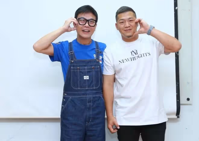 錢小豪與26歲美女對話惹爭議!當眾叫對方親吻自己,還自誇腎很好