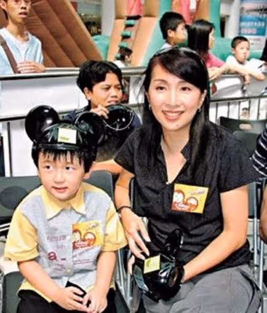 陳秀珠離開TVB後罕露面，64歲氣質出眾，24歲兒子仍不知生父是誰