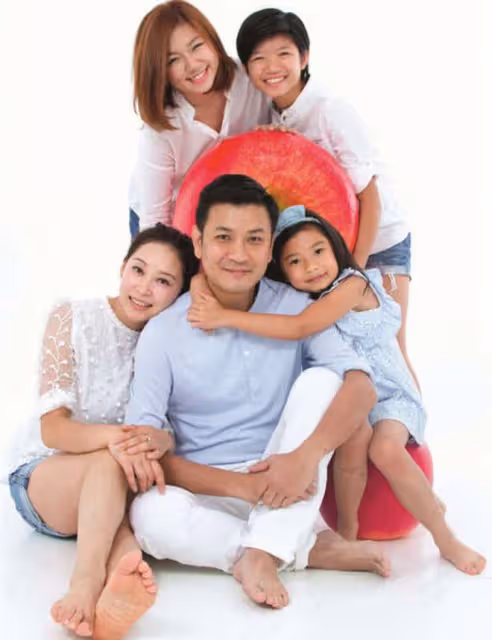 14歲星二代顏值大幅提升!星味十足被要求選港姐,父母至今沒結婚