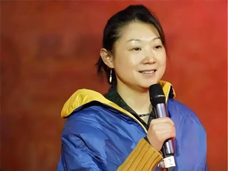 張譯:守護植物人初戀10年的他,為何最後娶了二婚帶娃的錢琳琳?
