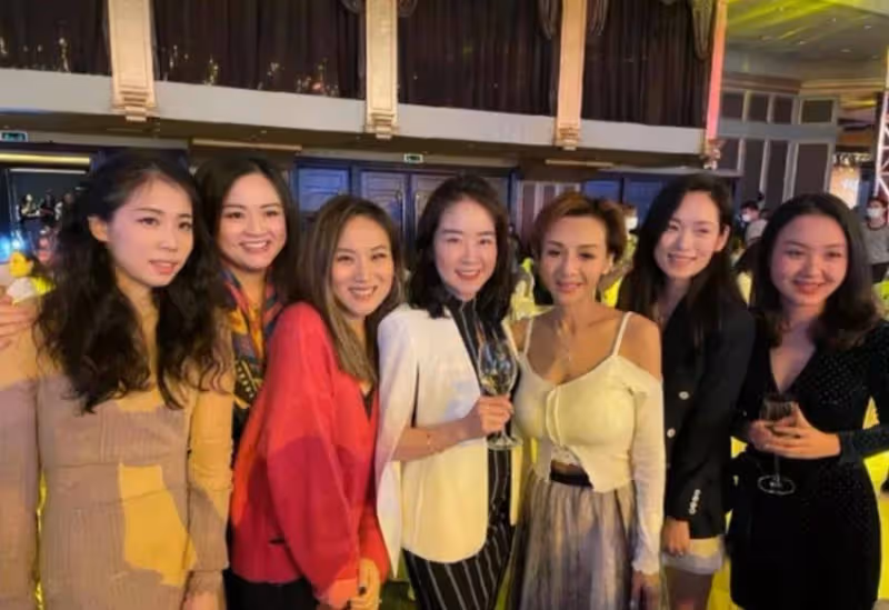 56歲葉子媚近況,暴瘦現身難掩傲人身材,隱退後至今未婚