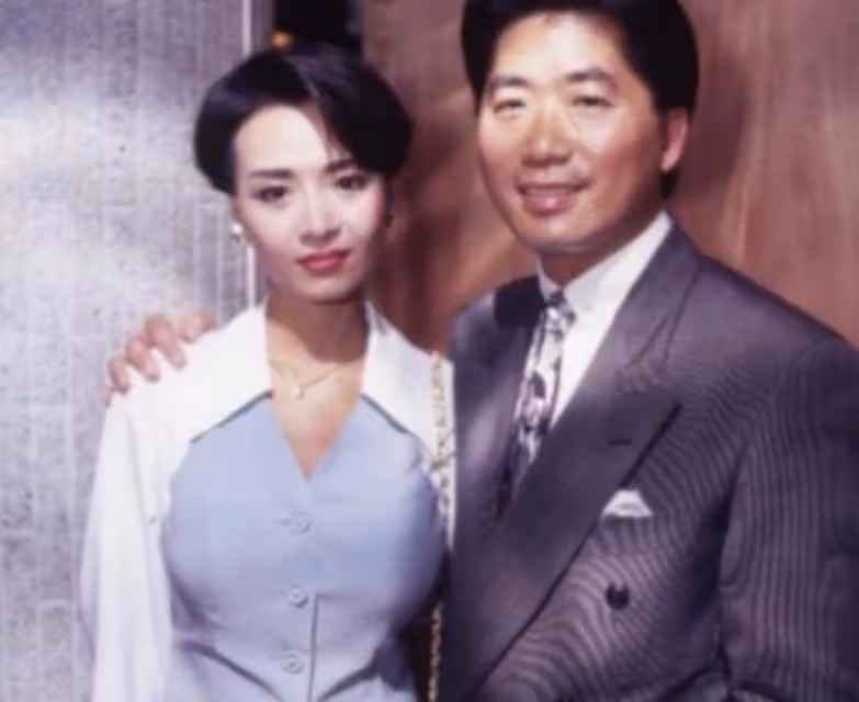 56歲葉子媚近況,暴瘦現身難掩傲人身材,隱退後至今未婚