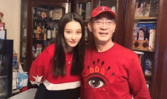 六小齡童30多歲女兒至今未嫁,照片曝光後,網友:這誰敢娶啊?
