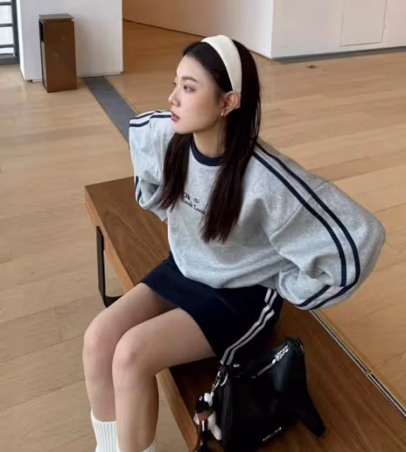 見過大世面的女人：不穿黑絲、更不穿無痕褲！這樣打扮更時髦洋氣