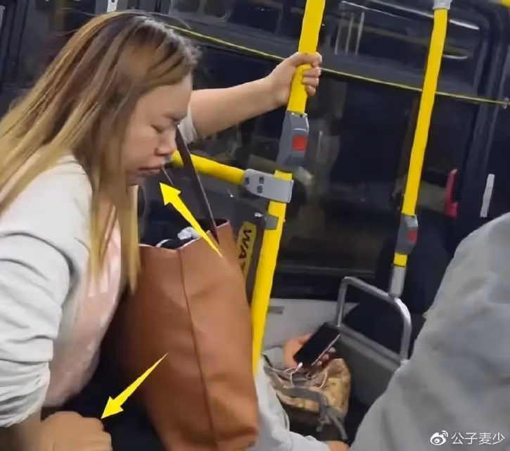 38歲鳳姐在美國被偶遇,身材臃腫蒼老不堪,曾示愛陳冠希被怒懟
