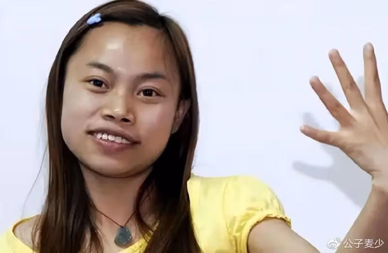 38歲鳳姐在美國被偶遇,身材臃腫蒼老不堪,曾示愛陳冠希被怒懟